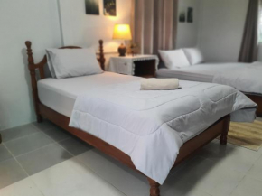 Granny's home บ้านคุณย่า